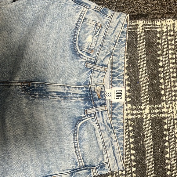 BDG Urban Outfitters Wilco Kick Crop Flare Distressed Light Wash Jeans Blue 4 - Picture 2 of 5
